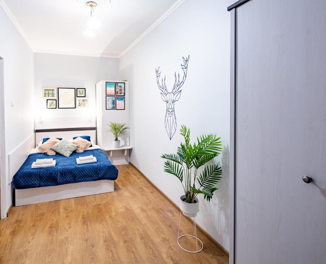 Rainbow Apartment Near Rynok Sq 리비프 외부 사진