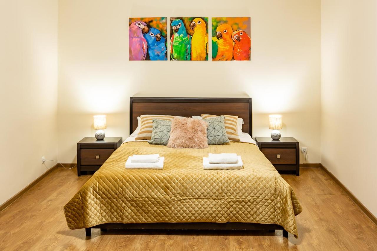 Rainbow Apartment Near Rynok Sq 리비프 외부 사진